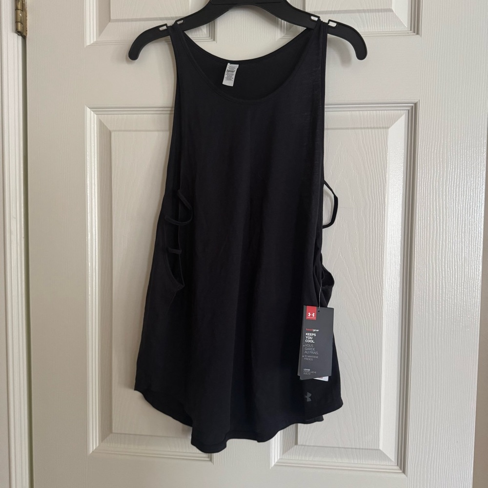 NWT Under Armour loose heat gear tank top size S